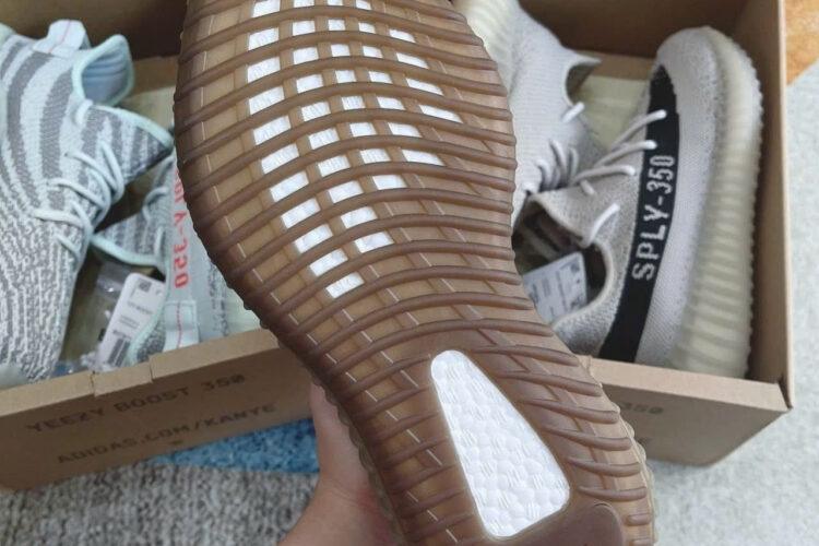 Giày Yeezy 350 V2 Sand Taupe Nâu Cam