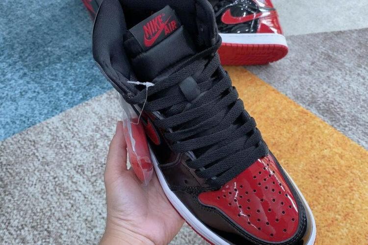 Giày Jordan 1 High Patent Bred đỏ đen bóng