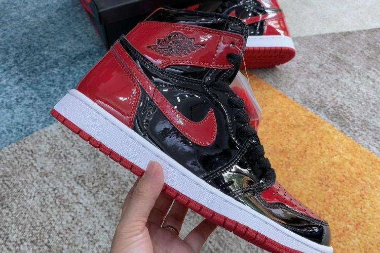 Giày Jordan 1 High Patent Bred đỏ đen bóng