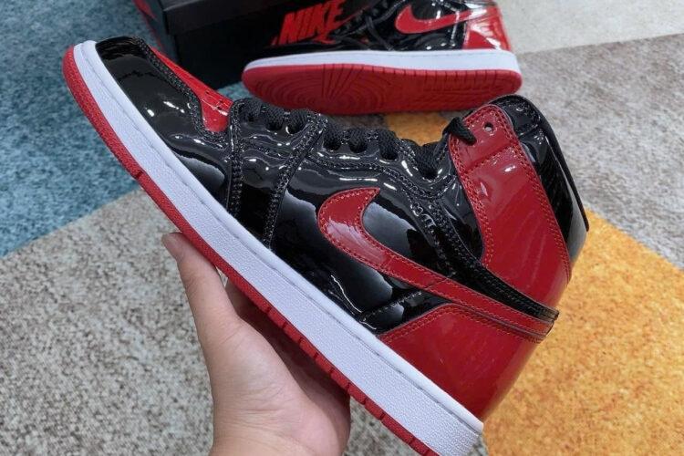 Giày Jordan 1 High Patent Bred đỏ đen bóng