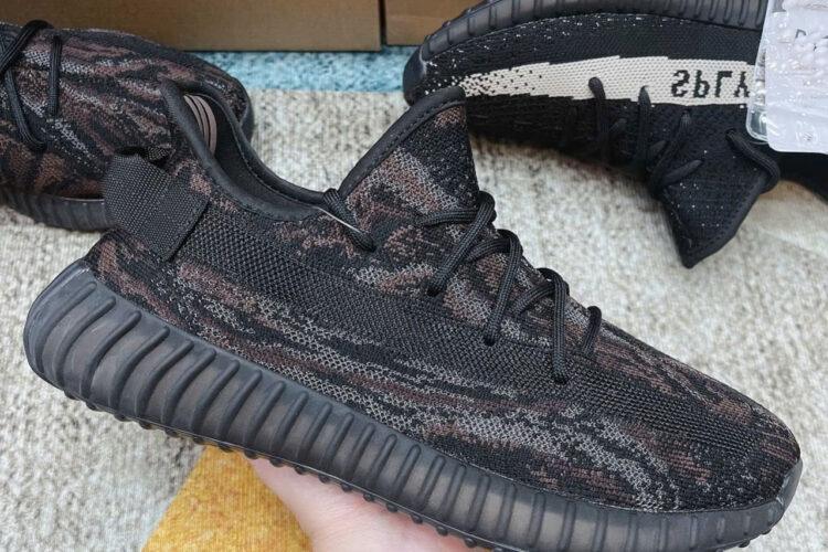 Giày Yeezy 350 V2 MX Rock - GW3774