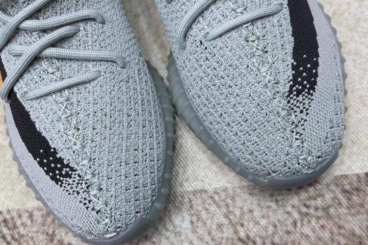 Giày Yeezy 350 V2 Salt Xanh Dương
