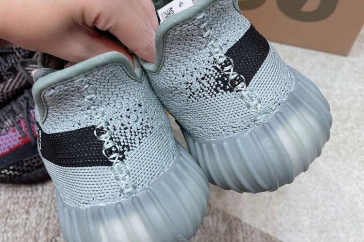 Giày Yeezy 350 V2 Salt Xanh Dương
