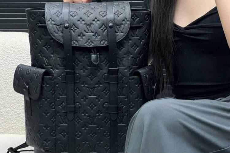 Ba Lô LV Christopher MM Backpack M55699 Black Taurillon