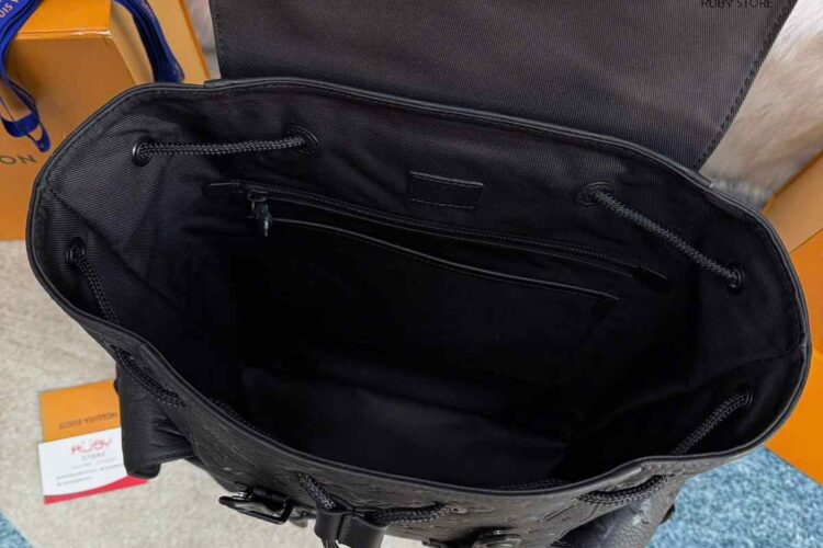 Ba Lô LV Christopher MM Backpack M55699 Black Taurillon Best Quality