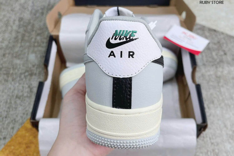 Hình ảnh thực tế mẫu giày Nike AF1 LV8 Split Light Silver bản Replica tại Ruby Store