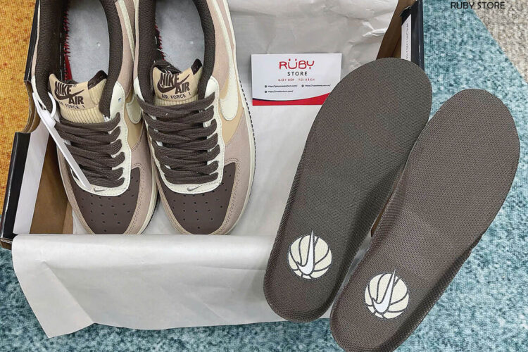 Hình ảnh thực tế giày Nike AF1 Coconut Milk nâu Rep 1 1 tại Ruby Store