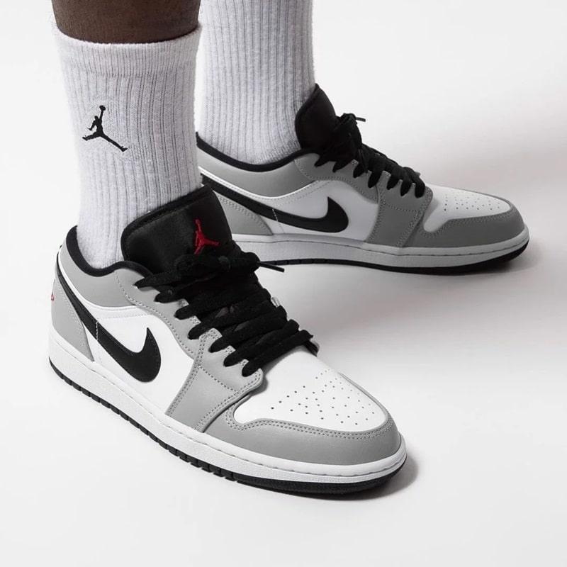 phối màu jordan 1 smoke grey