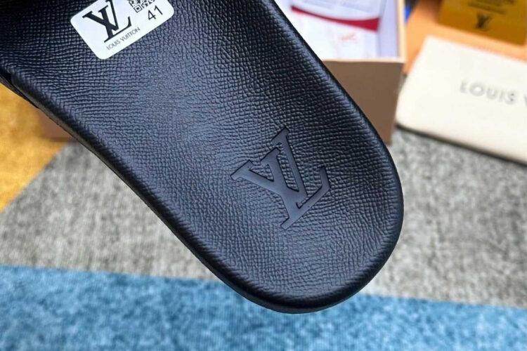 Dép LV Waterfront Mule Monogram đen Nâu