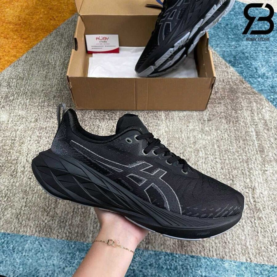 Giày Asics Novablast 4 Black Graphite Grey đen Xám