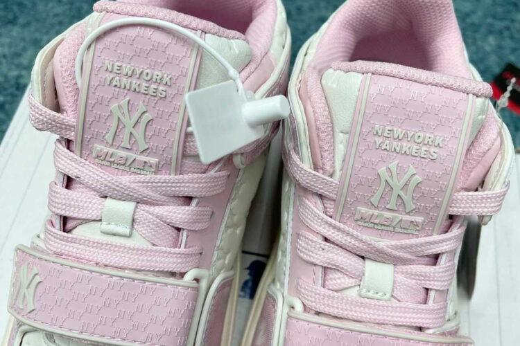 Giày MLB Chunky Liner Mid Monogram NY Pink Hồng Trắng