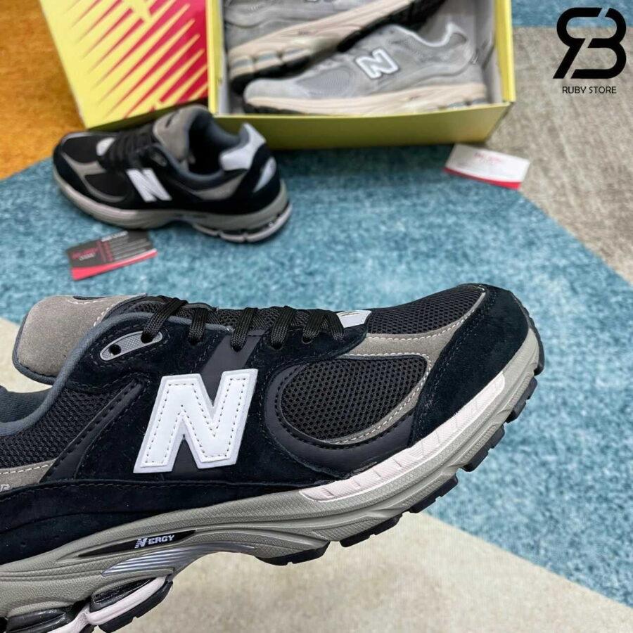 Giày New Balance 2002R Black Dark Grey đen Xám Rep 1 1