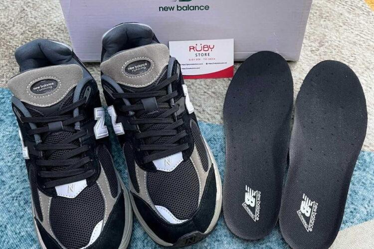 Giày New Balance 2002R Black Dark Grey đen Xám Rep 1 1