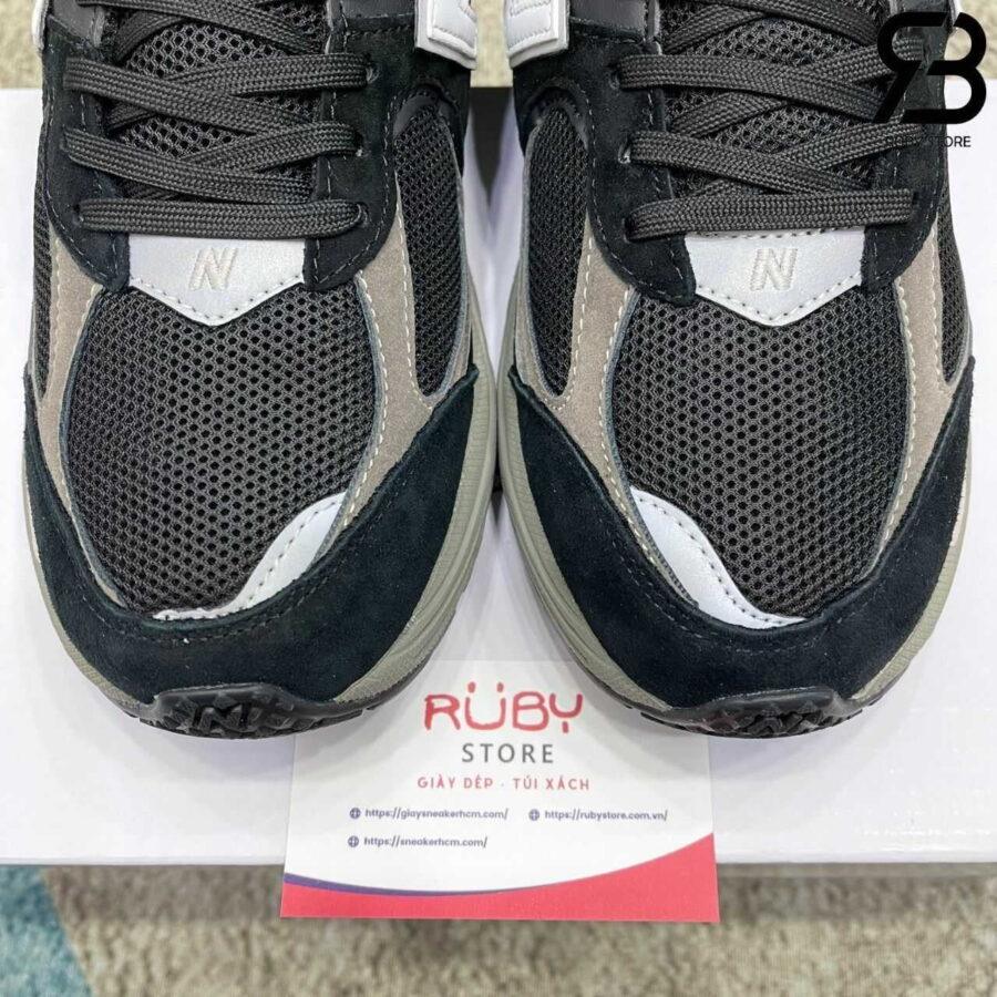 Giày New Balance 2002R Black Dark Grey đen Xám Rep 1 1