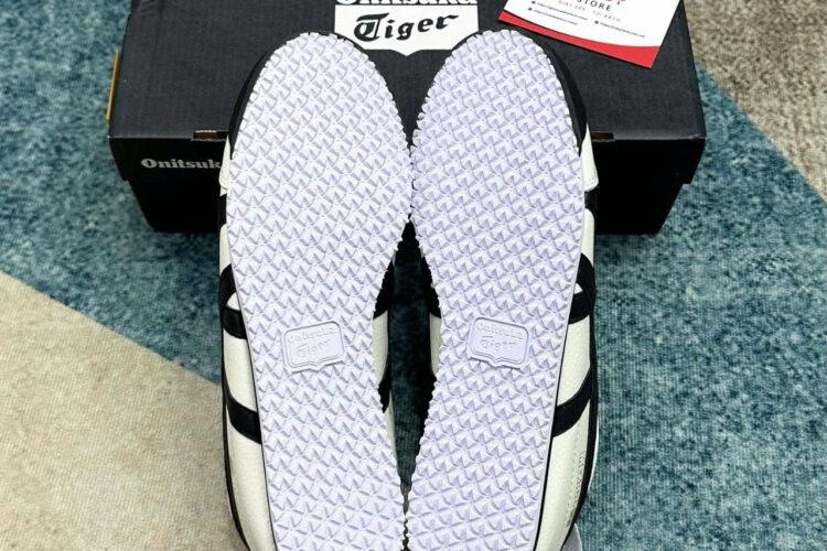 Giày Onitsuka Tiger Mexico 66 Cream Black Gold Trắng đen vàng