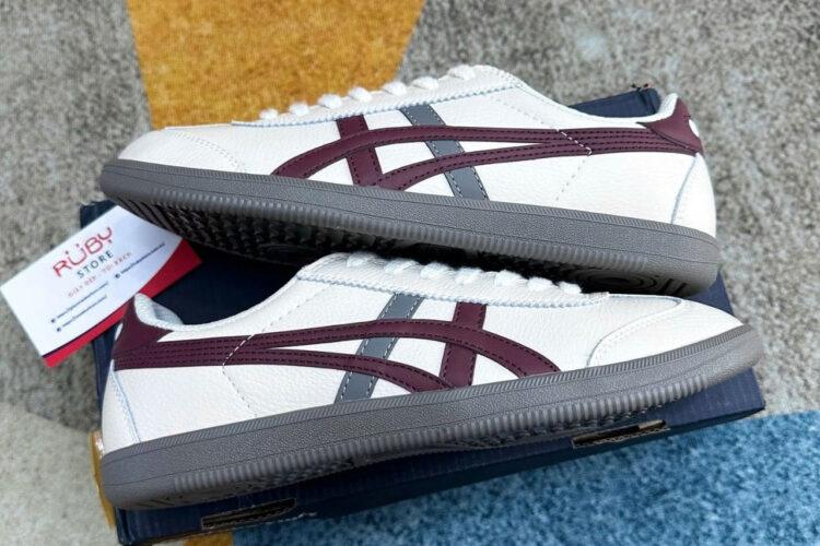 Giày Onitsuka Tiger Tokuten Màu Trắng kem sọc đỏ rượu