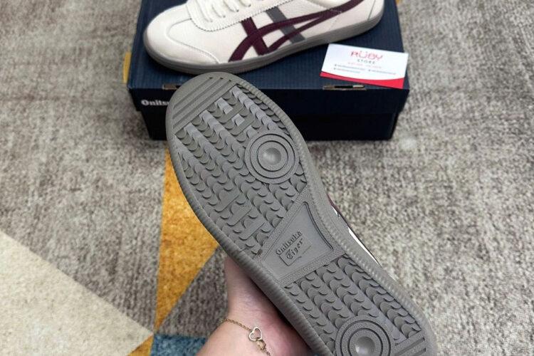 Giày Onitsuka Tiger Tokuten Màu Trắng kem sọc đỏ rượu