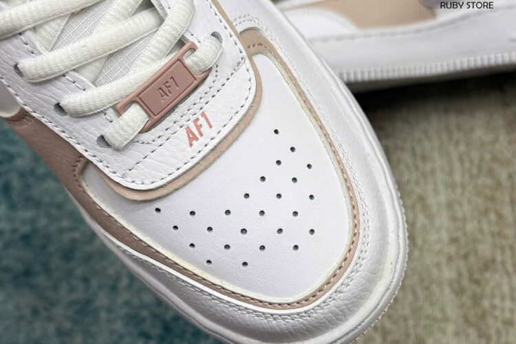 Hình ảnh thực tế đôi giày Nike AF1 Shadow màu trắng nâu Rep 1 1