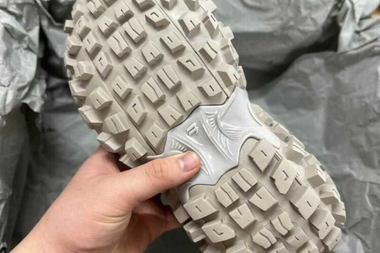 Giày Balenciaga Defender Beige Màu Be Like Auth