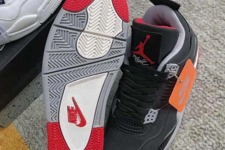 Giày Jordan 4 Retro Bred Reimagined đen xám đỏ