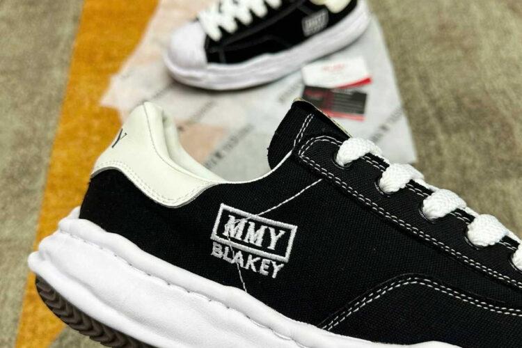 Giày Maison Mihara Yasuhiro Blakey OG Sole Canvas Low Black đen