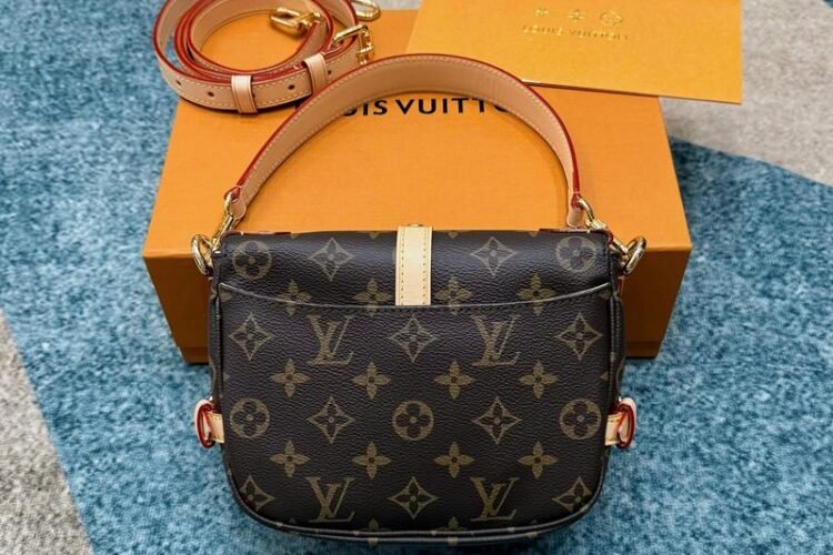 Túi LV Saumur BB Monogram Màu Nâu Kem Siêu Cấp