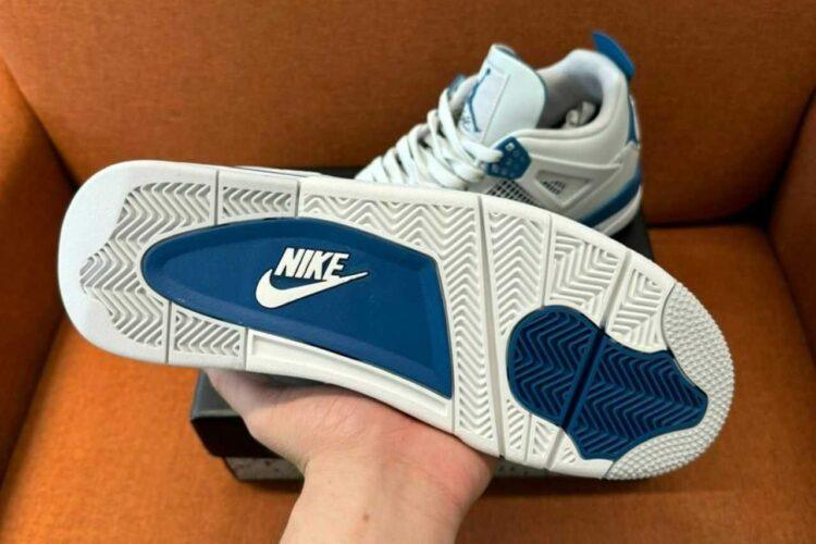 Giày Air Jordan 4 Military Blue 2012 Trắng Xanh Dương Rep 1 1
