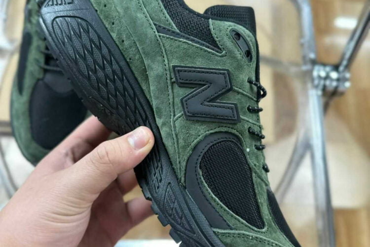 Giày New Banlance 2002R Gore-Tex JJJJound Vert Pine Xanh Rêu