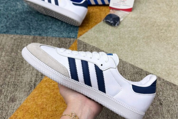 Giày adidas Samba ADV White Shadow Navy Trắng Xanh Navy