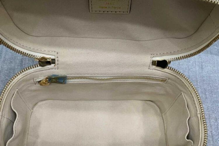 Túi LV Vanity PM M45599 Creme Rose Pink Màu Kem