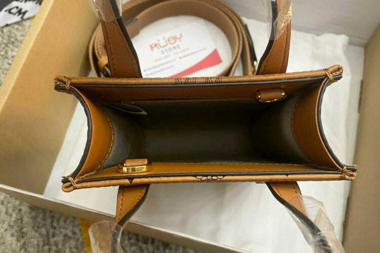 Túi MCM X-Mini Aren Klassik Tote In Visetos Cognac Nâu