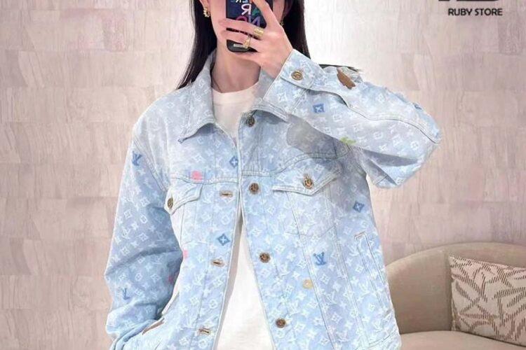 Áo Khoác LV Tyler Monogram Denim Jacket Màu Xanh Indigo Best Quality