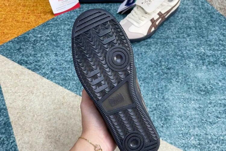 Giày Onitsuka Tiger Tokuten Brown Stoy With Me Kem Nâu