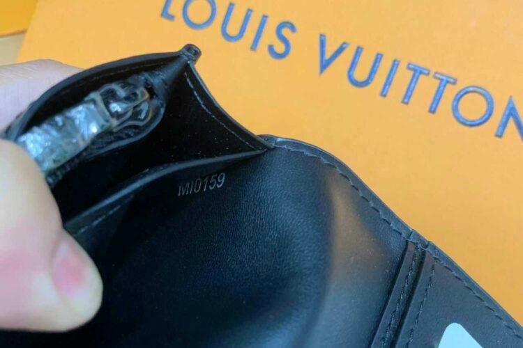 Ví LV Brazza Wallet M62900 Black Monogram Shadow Đen