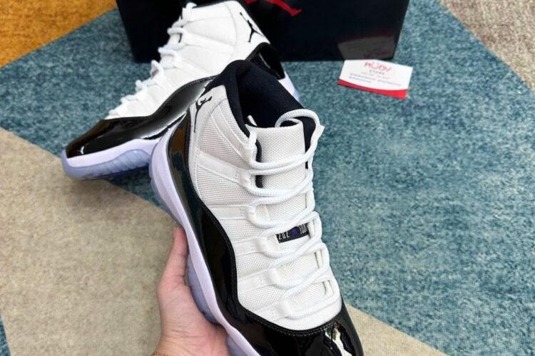 Giày Air Jordan 11 Retro Concord Trắng Đen