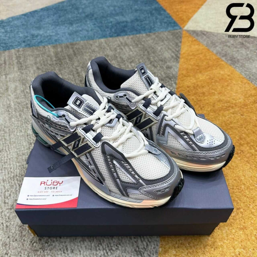 Giày New Balance 1906A Sea Salt Metallic Silver Bạc đen