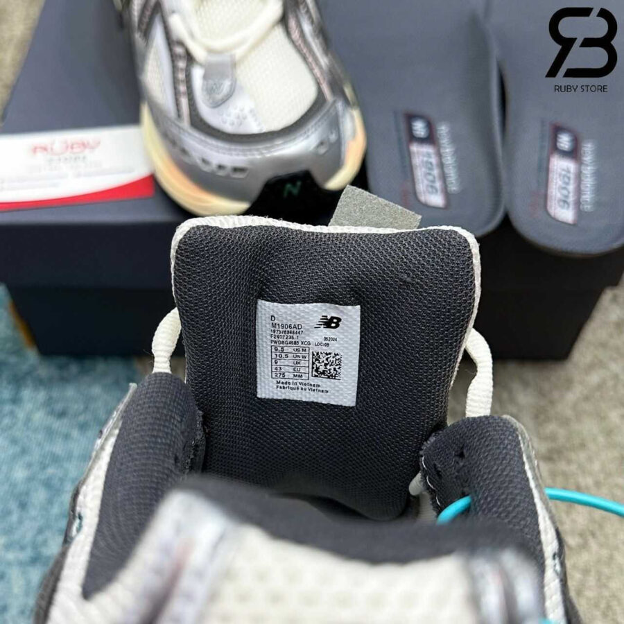 Giày New Balance 1906A Sea Salt Metallic Silver Bạc đen