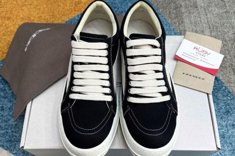 Giày Rick Owens Low Top Sneaker in Black and Milk Suede đen
