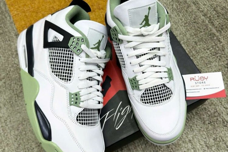 Giày Air Jordan 4 Retro Seafoam Trắng Xanh Rêu