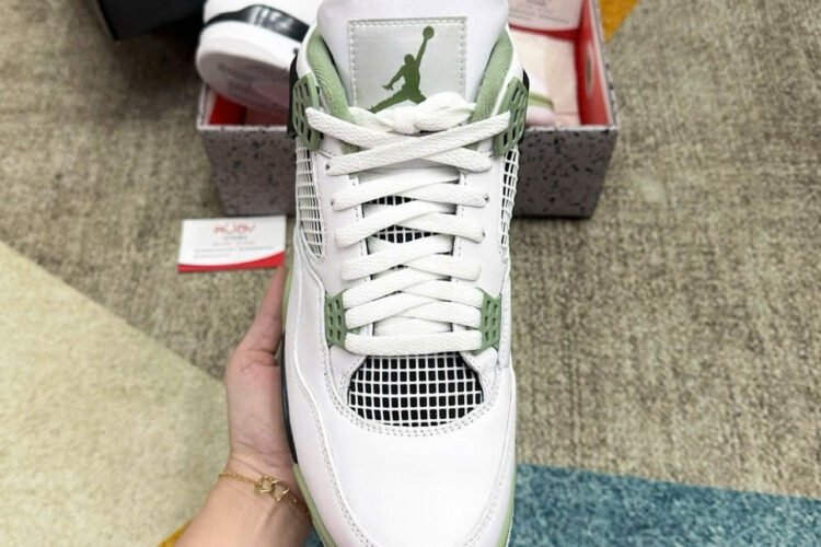Giày Air Jordan 4 Retro Seafoam Trắng Xanh Rêu