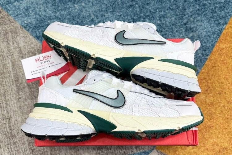 Giày Nike V2K Run Fir Trắng Xanh Lá