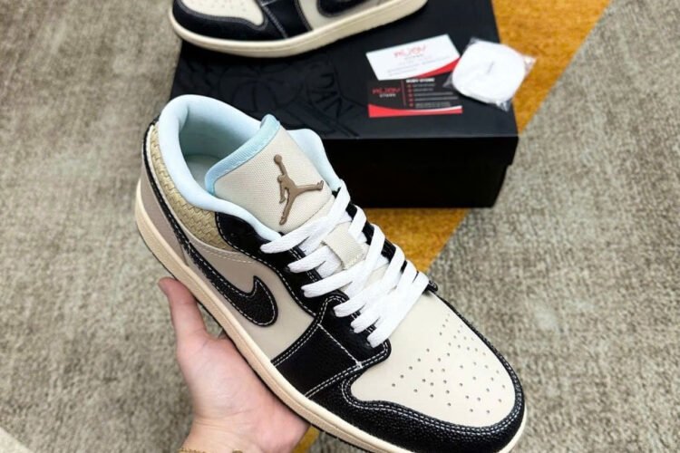 Giày Air Jordan 1 Low SE Coconut Milk Black Màu Be đen