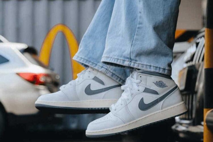 Giày Air Jordan 1 Mid Neutral Grey Trắng Xám Rep 1 1