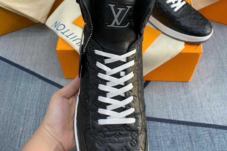 Giày LV Rivoli High Top Sneaker Black Monogram Calfskin Đen