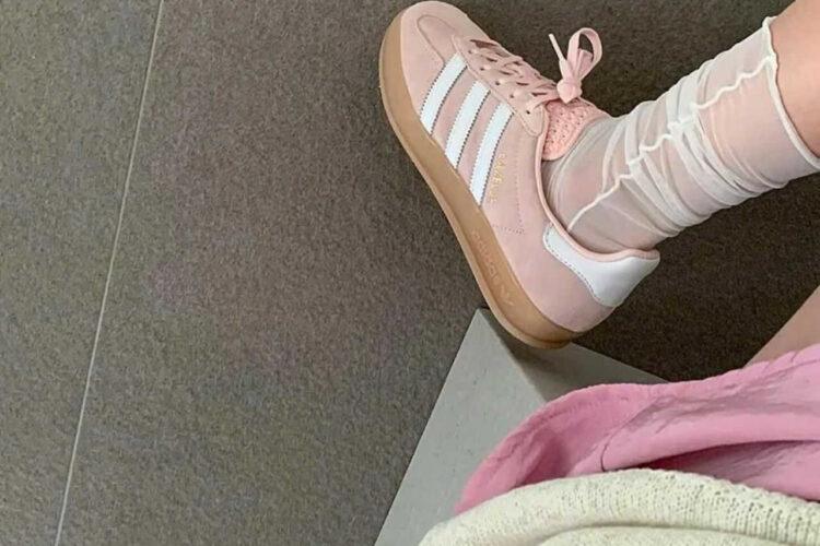 Giày adidas Gazelle Indoor Sandy Pink White Gum Hồng