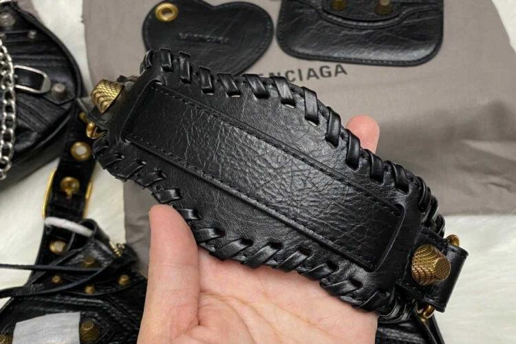 Túi Balenciaga Le Cagole XS Shoulder Bag Black GHW Đen
