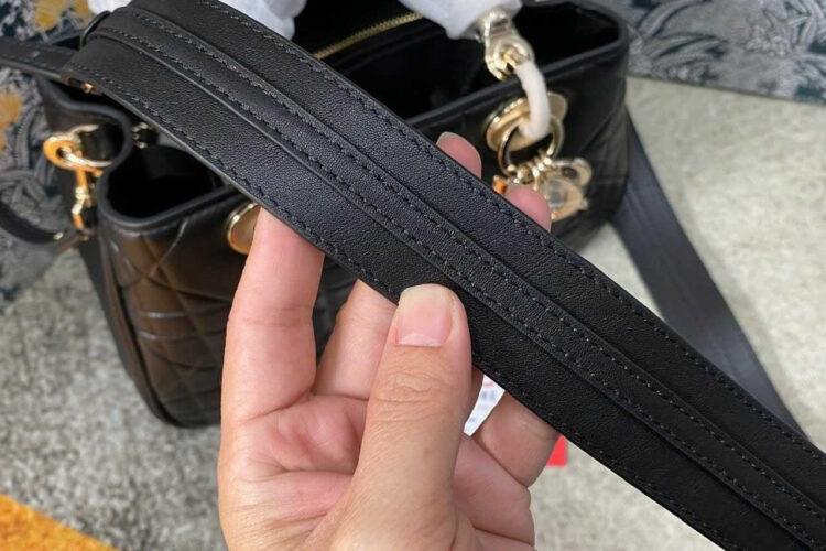 Túi Dior Lady 95.22 Small Bag Black Macrocannage Calfskin đen