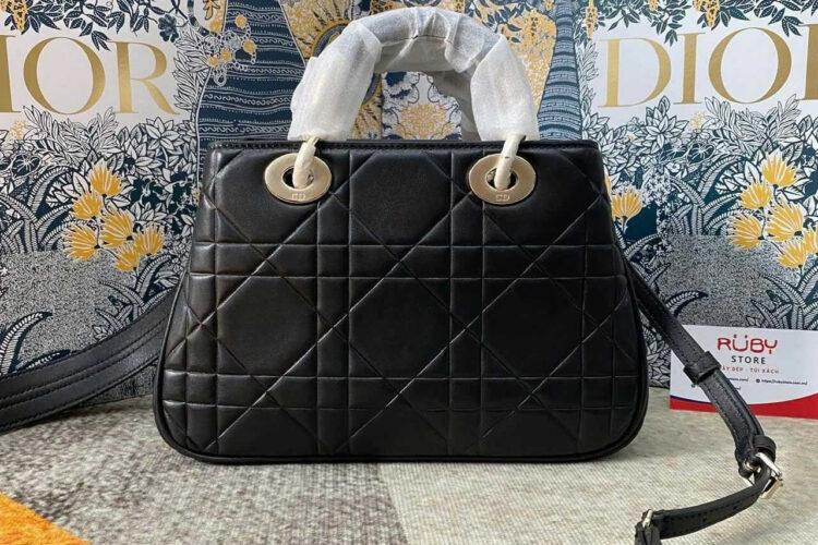 Túi Dior Lady 95.22 Small Bag Black Macrocannage Calfskin đen