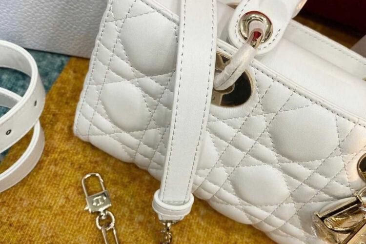 Túi Dior Small Lady D-Joy Latte Lambskin GHW Màu Kem