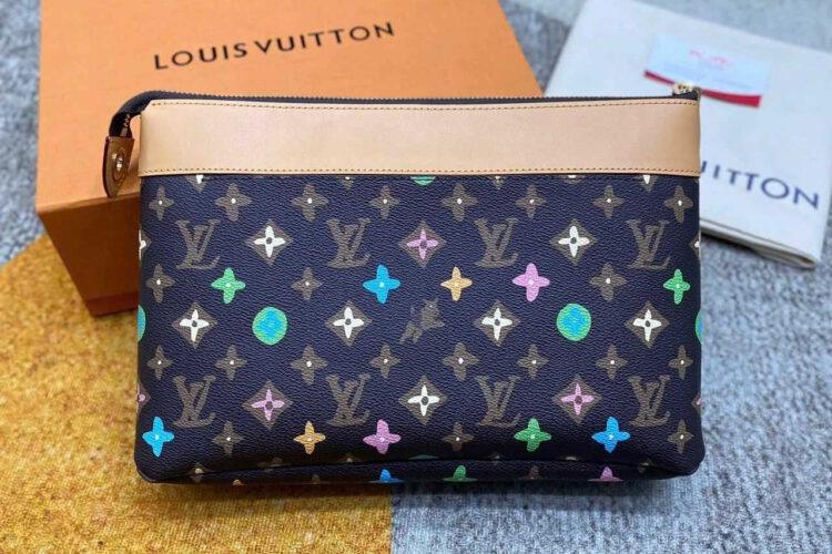 Túi LV Tyler Pochette Voyage Souple M83568 Chocolate Monogram Craggy Nâu